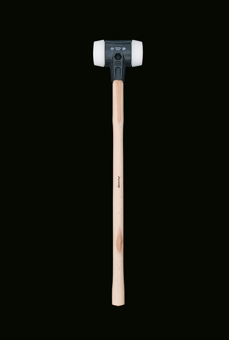 39431001051c1cc5d6466a