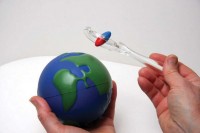 Globus mit magnetischen Polen Globus mit magnetischen Polen